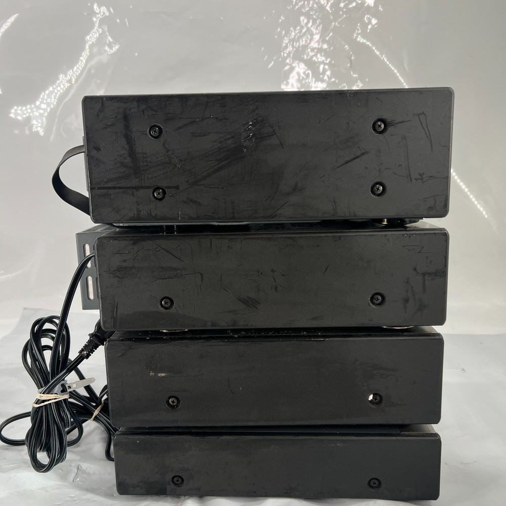 DENON Precision and Component /Compact Disc Stereo System D-200... NO CD Holder