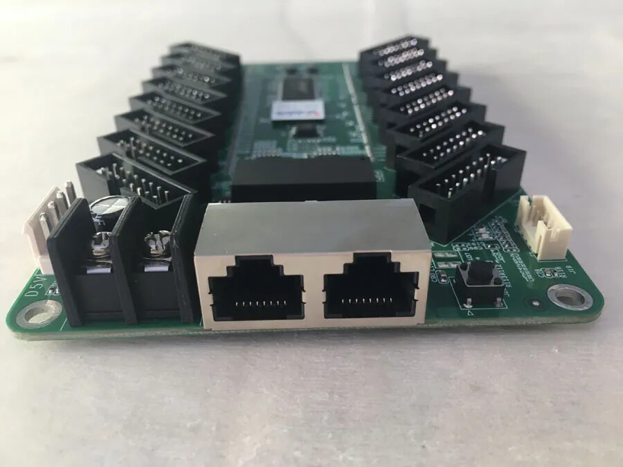 Full Color 5A-75E Synchronous Receiving Control Card LED Display Screen