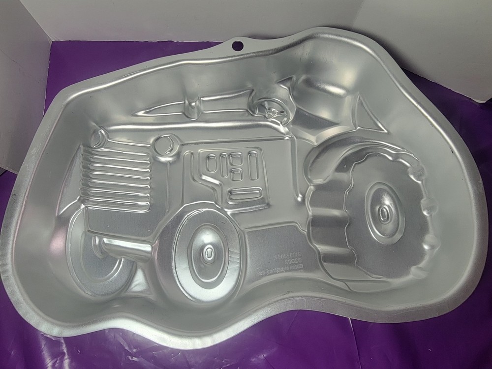 Wilton Tractor Cake Baking Pan 2105-2063