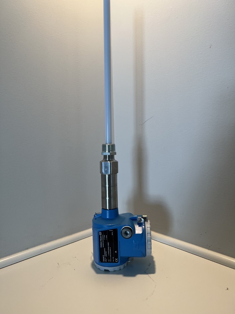 Endress+Hauser Liquicap M FT151 Single Point Level Switch Solid State Digital