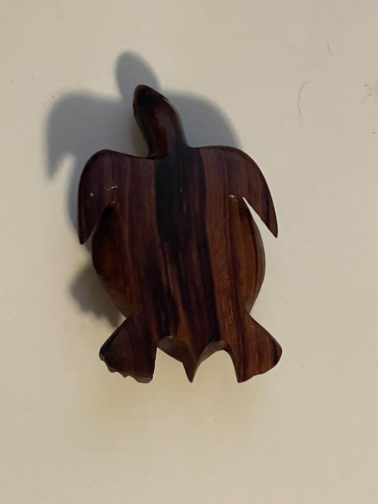Ironwood Carved Turtle 4"