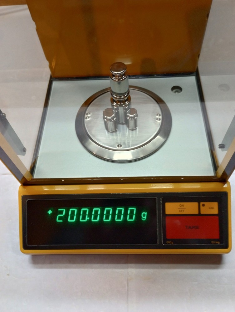 SARTORIUS 1702 ANALYTICAL LAB BALANCE