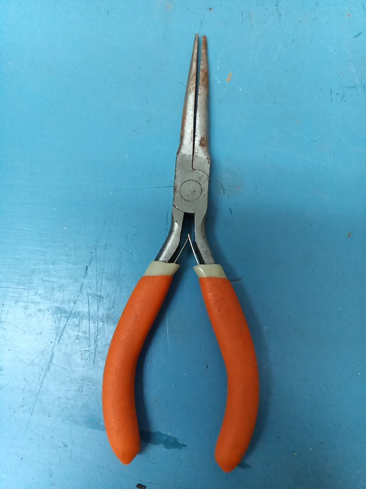Pittsburgh Needle Nose Pliers (LL)