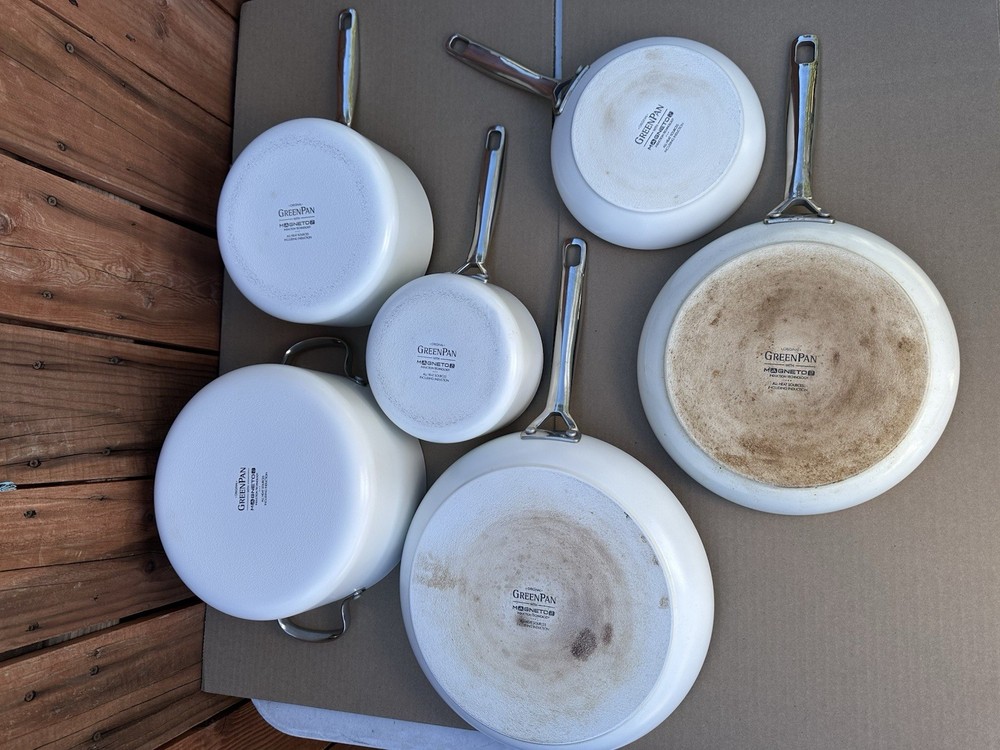 GreenPan Eras Ceramic Non-Stick 11-piece Cookware Set- PRE OWNED, MISSING SAUTÉ