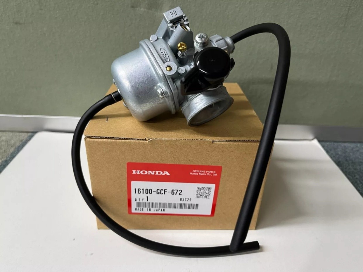 OEM Carburetor For Honda XR70R CRF70F 16100-GCF-672 16100-GCF-671 1997-2005 USA