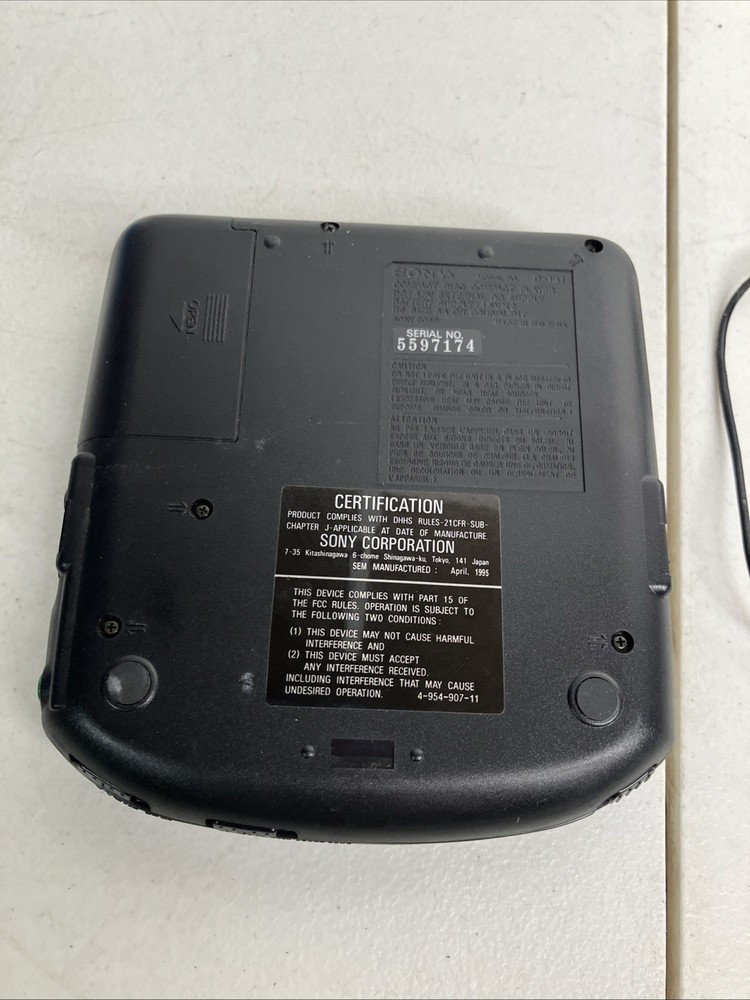 Sony CD Player Discman Mega Bass Compact D-141 Read Description