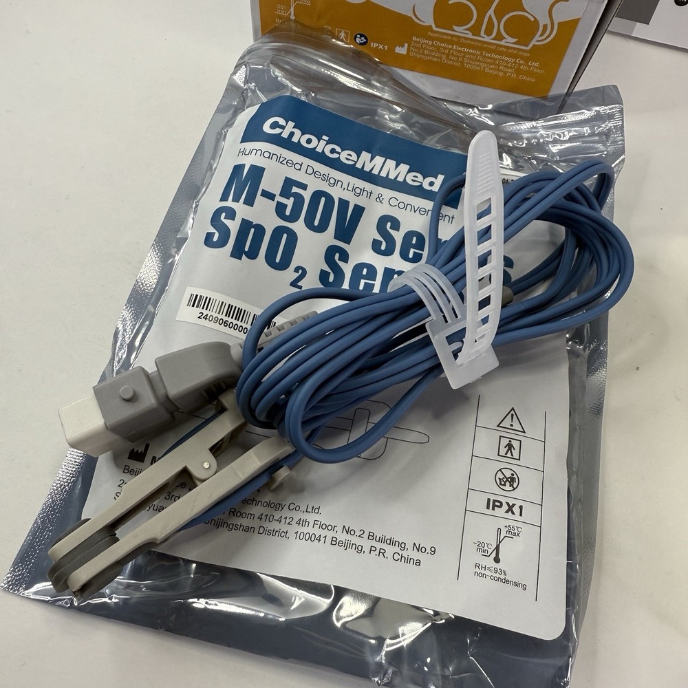 ChoiceMMed MD300M-v Handheld Pulse Oximeter Screen OPENED BOX - TESTED