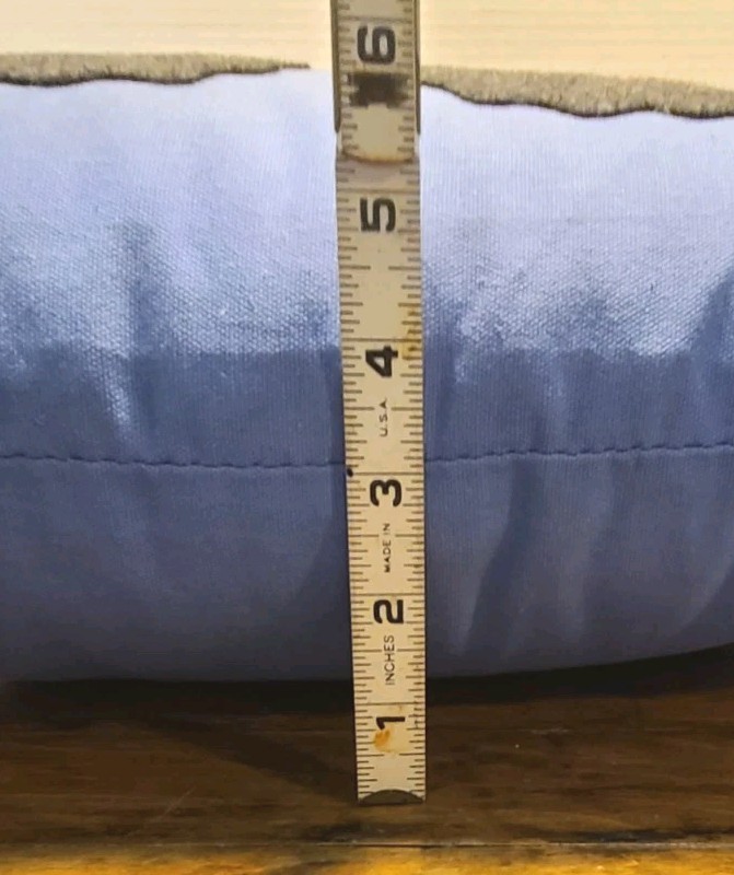 Large symmetrical floral Throw Pillow Crafted through Applique' Pattern