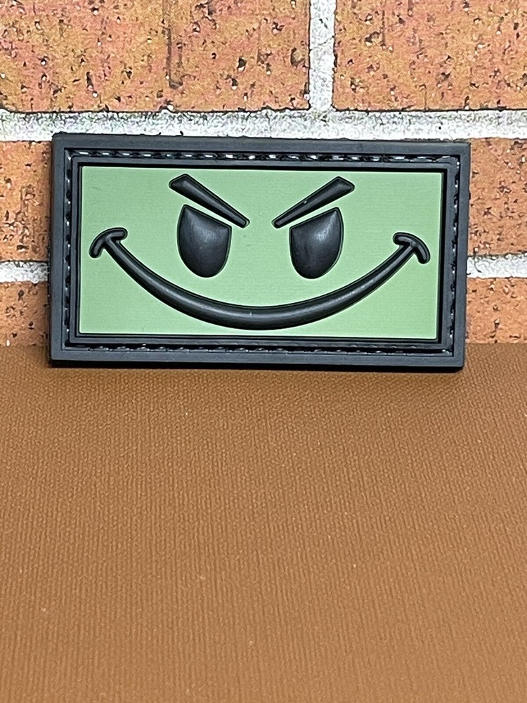 Tactical PVC Patch - Evil Smiley Face Patch - Morale Funny Happy Face Patch