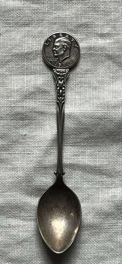 VTG 1971 ROOSEVELT DIME US COIN SOUVENIR SPOON SYNERGISTICS SILVERPLATE HOLLAND