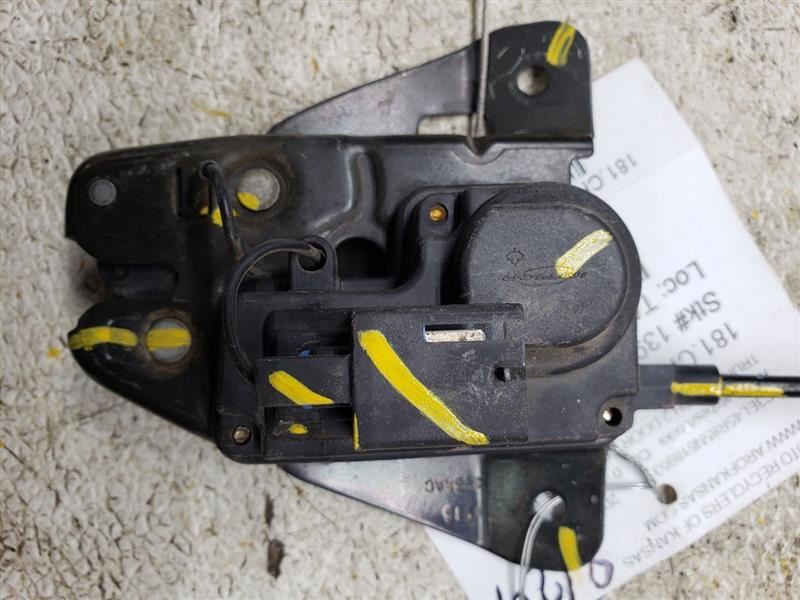 2005 SEBRING Keys/Latches/Locks 257493