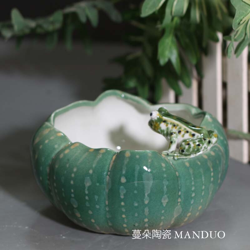 Jingdezhen Fun and Elegant Ashtray
