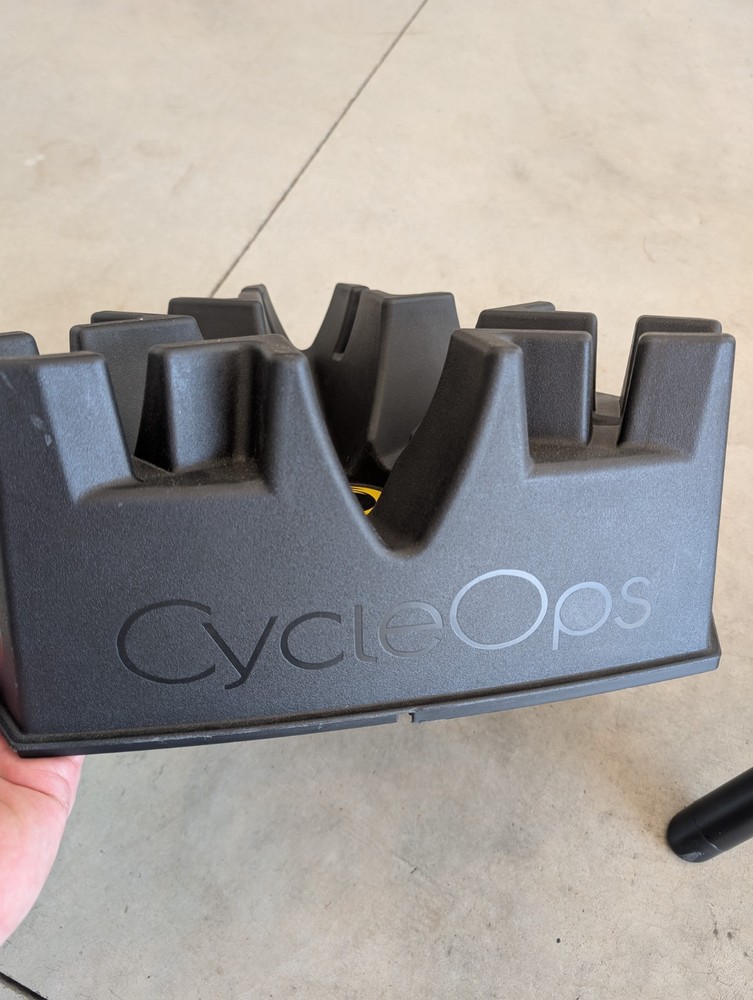 CycleOps Fluid2 Indoor Trainer with front wheel adjustable stand