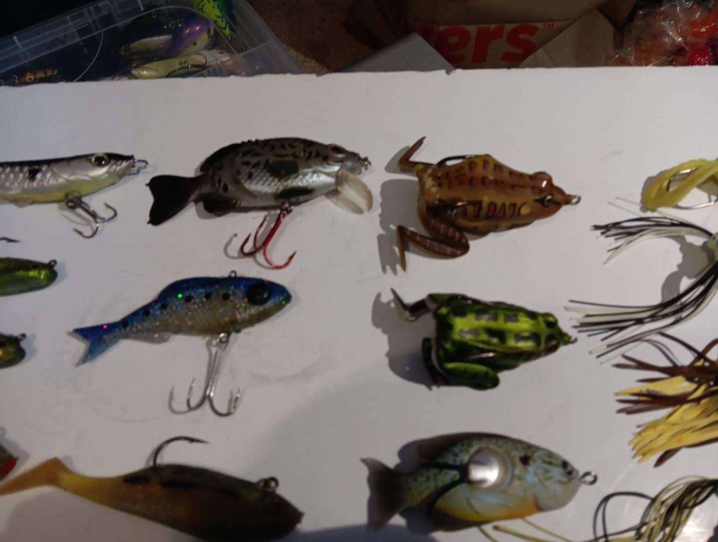 Lot of 43 Weedless & Rubber Lures Frogs, Turtle, Fish w/case