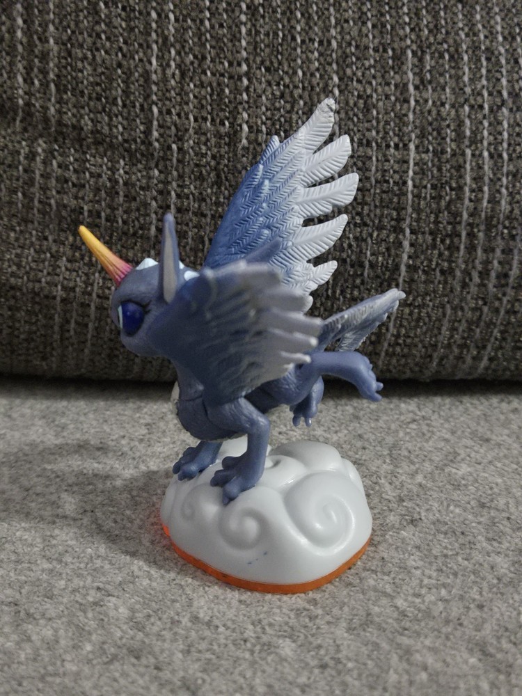 Skylanders: Giants Whirlwind Character Figure Orange Base