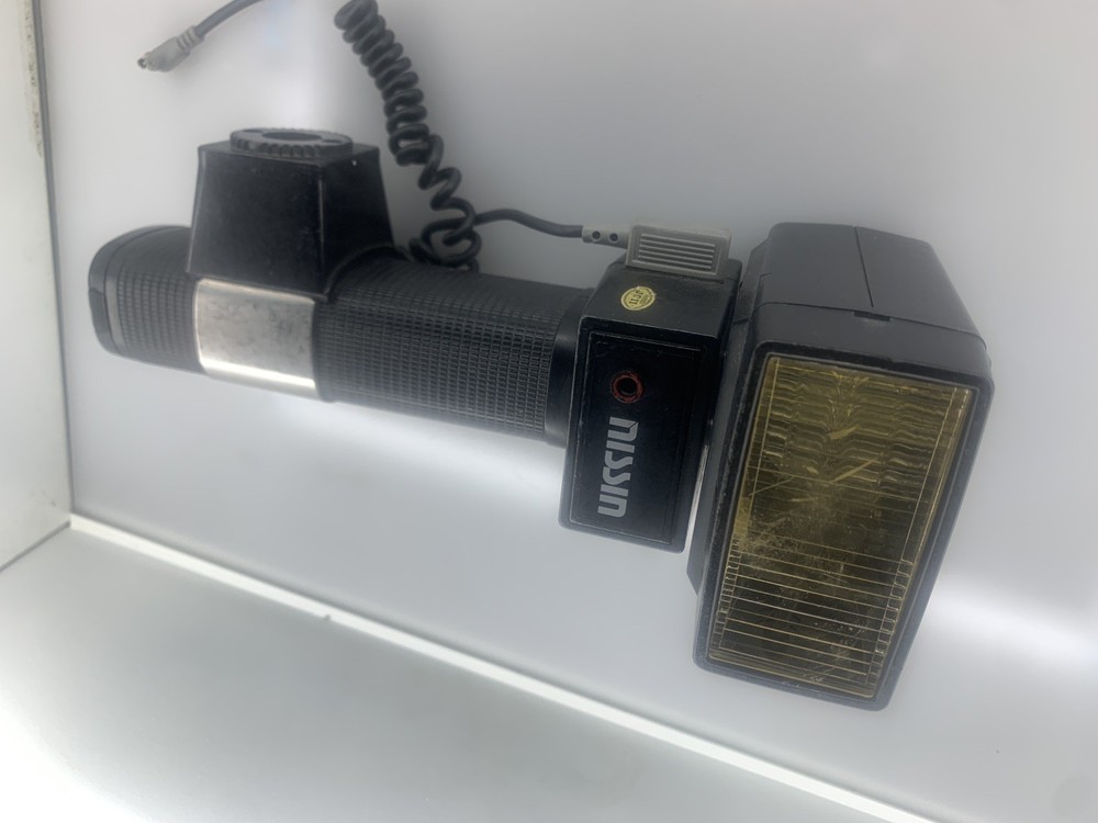 Nissin 5000GT Camera Flash