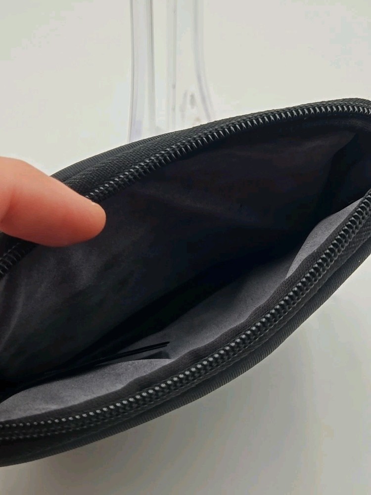 Swiss Gear Wristlet Pouch Case