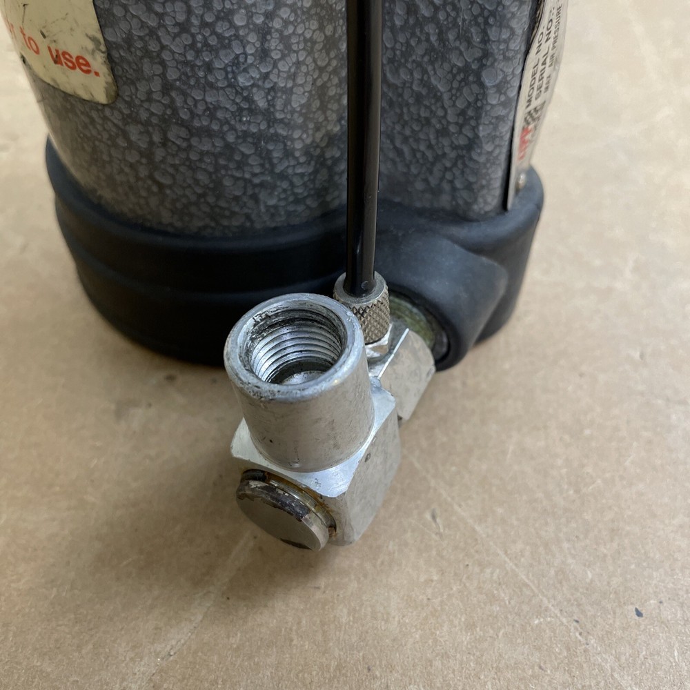 ZIPP TOOLS 7BAR Air Riveter ***PLEASE READ DESCRIPTION***