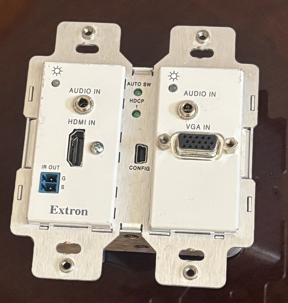 Extron wallplate DTP T UWP 232 D Two Input Transmitter