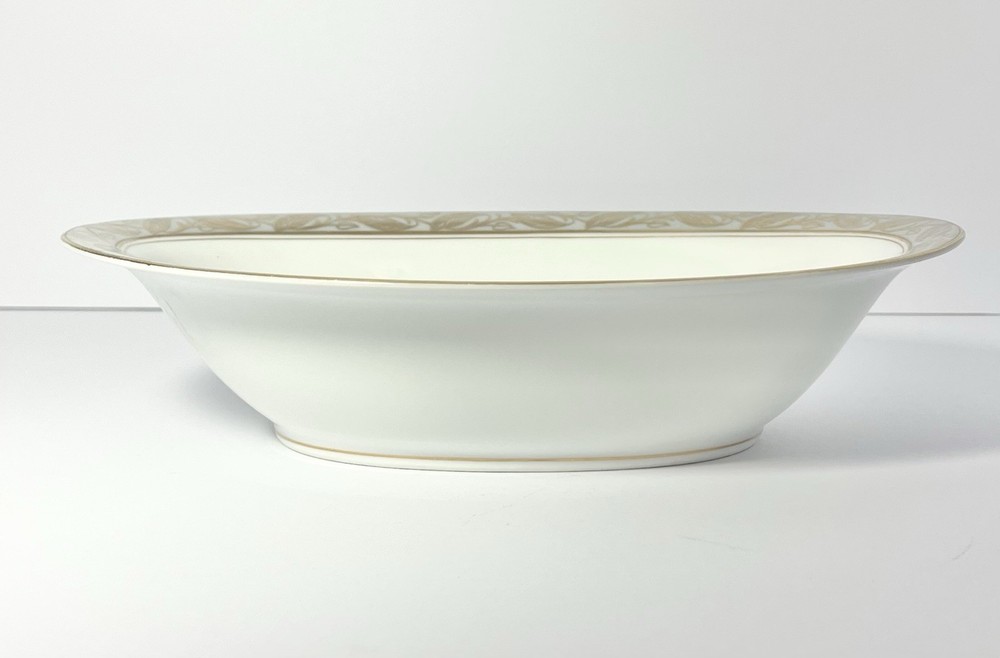 Noritake “Greta” 6-Piece Bone China Serving Hostess Dinnerware Set