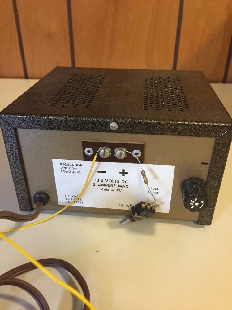 Vintage Sylvania GTE Solid State Regulated Low Ripple Power Supply