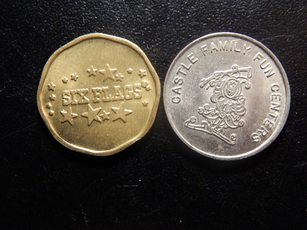 TWO ENTERTAINMENT TOKENS! ZZ810XDX