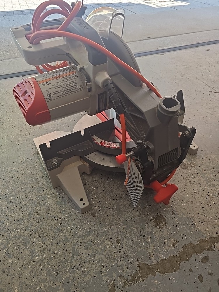 Rigid Miter Saw 10 Inch, Corded, Good Condition