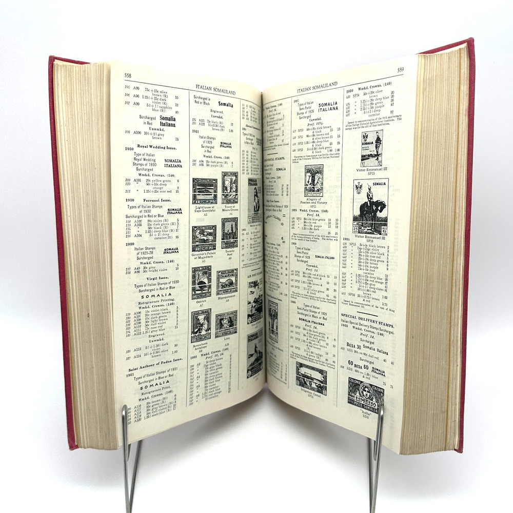 1937 Scotts Standard Postage Stamp Catalogue Ninety Third Edition Red Hardcover