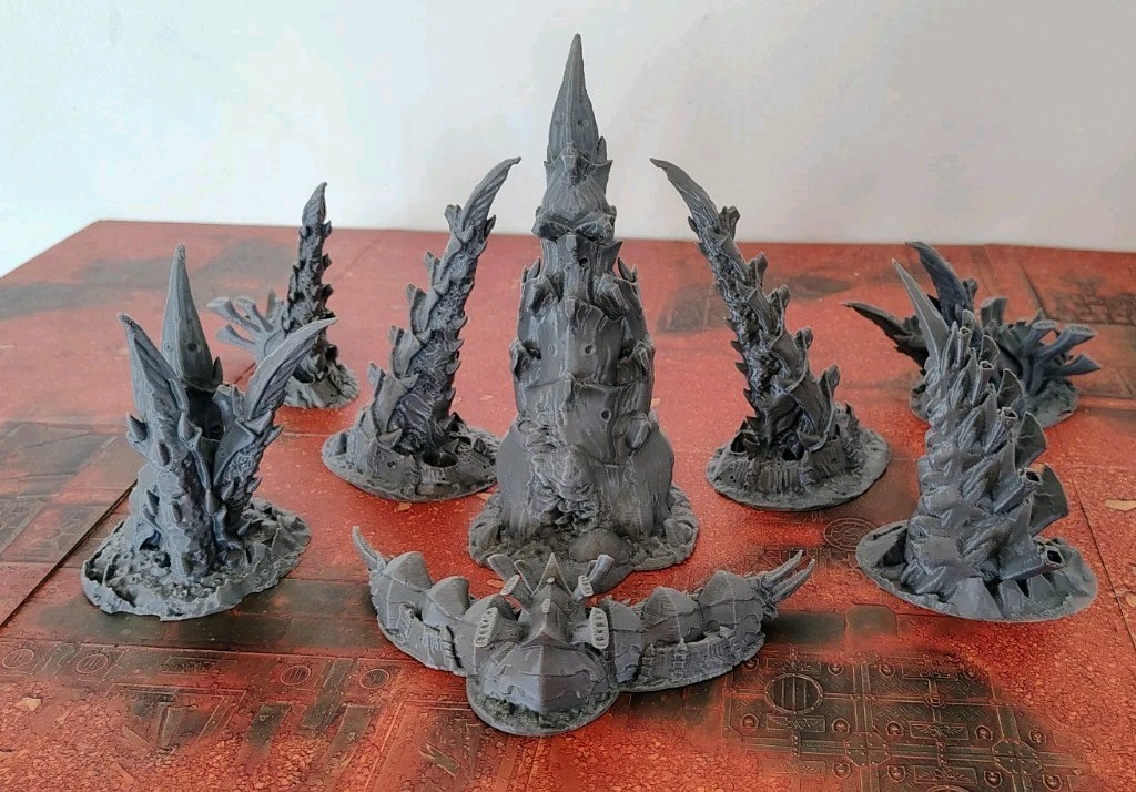 Tabletop Terrain - Large Bulk Alien Lot - for Warhammer 40K/Kill Team 8 Pieces