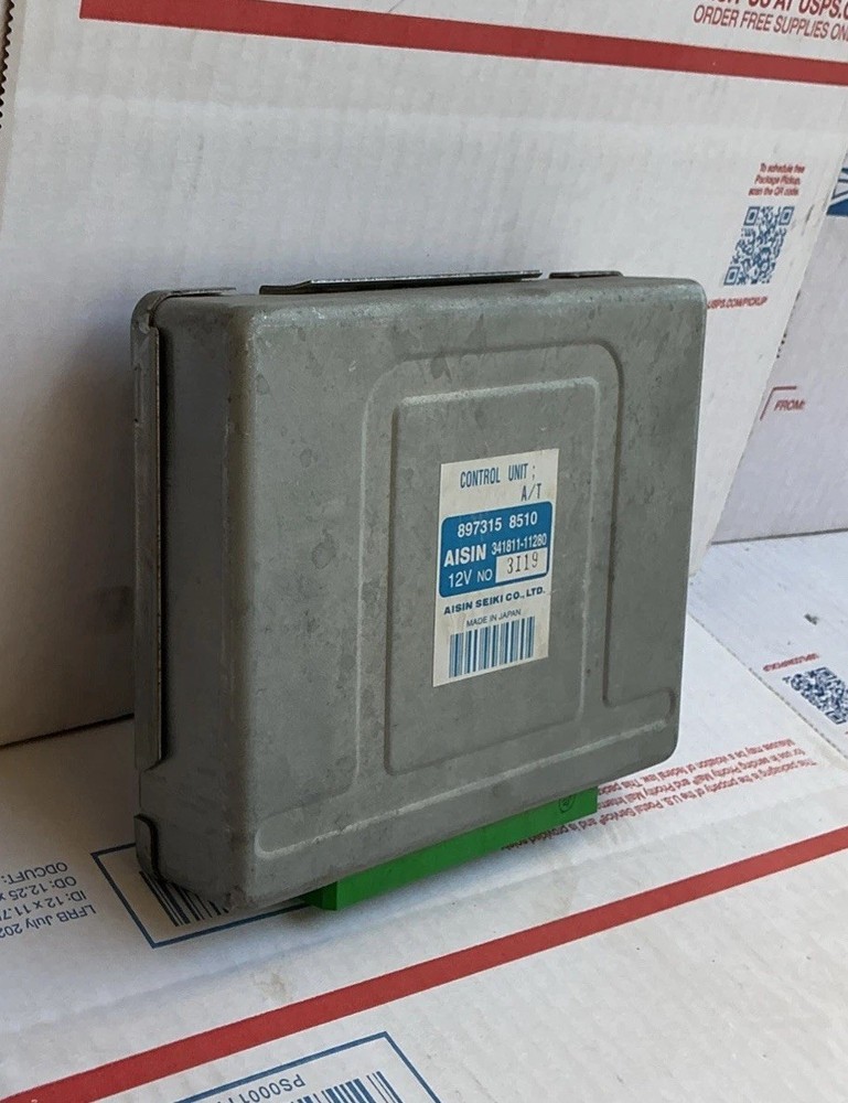 Isuzu NPR Transmission Control Module TCM 897315
