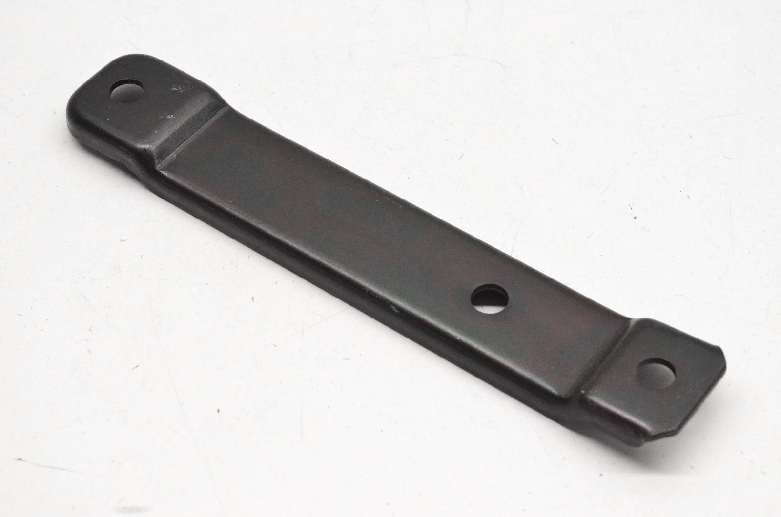 New OEM Yamaha 8L9-23896-10-00 Bracket NOS