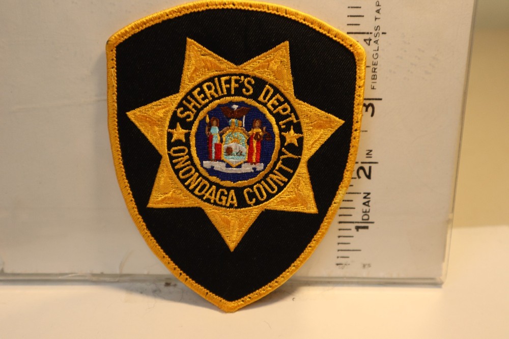 police patch  ONONDAGA COUNTY SHERIFF'S DEPT NEW YORK