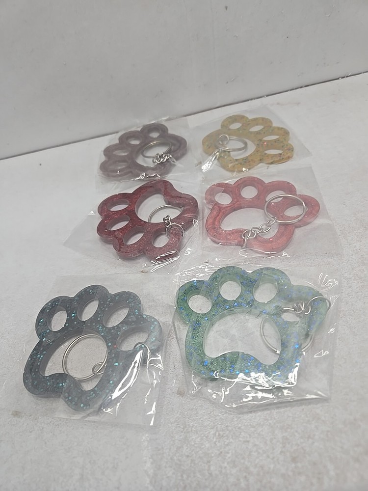 Resin Pawprint Keychains (6pc) Free Shipping