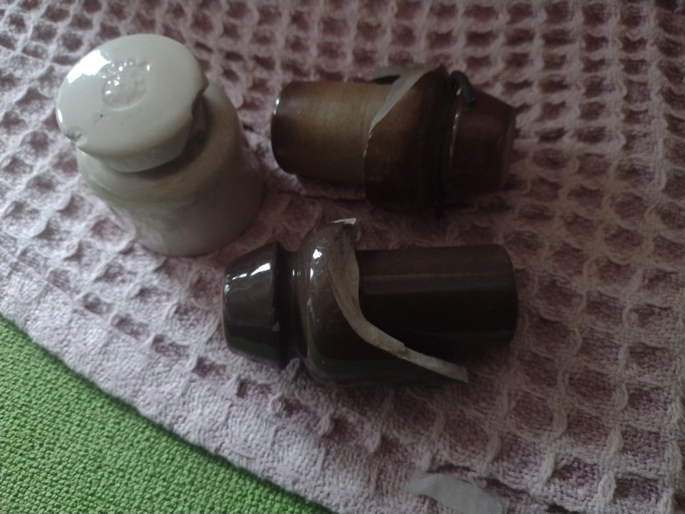 3 WW1 British Insulators Dug Somme