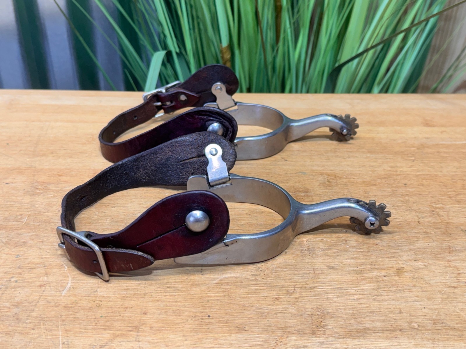 Ladies Stainless Steel Western Spurs w Brown Leather Straps