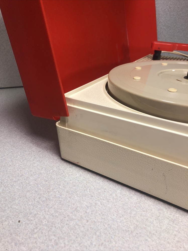 Vintage Zenith Turntable Model Y504