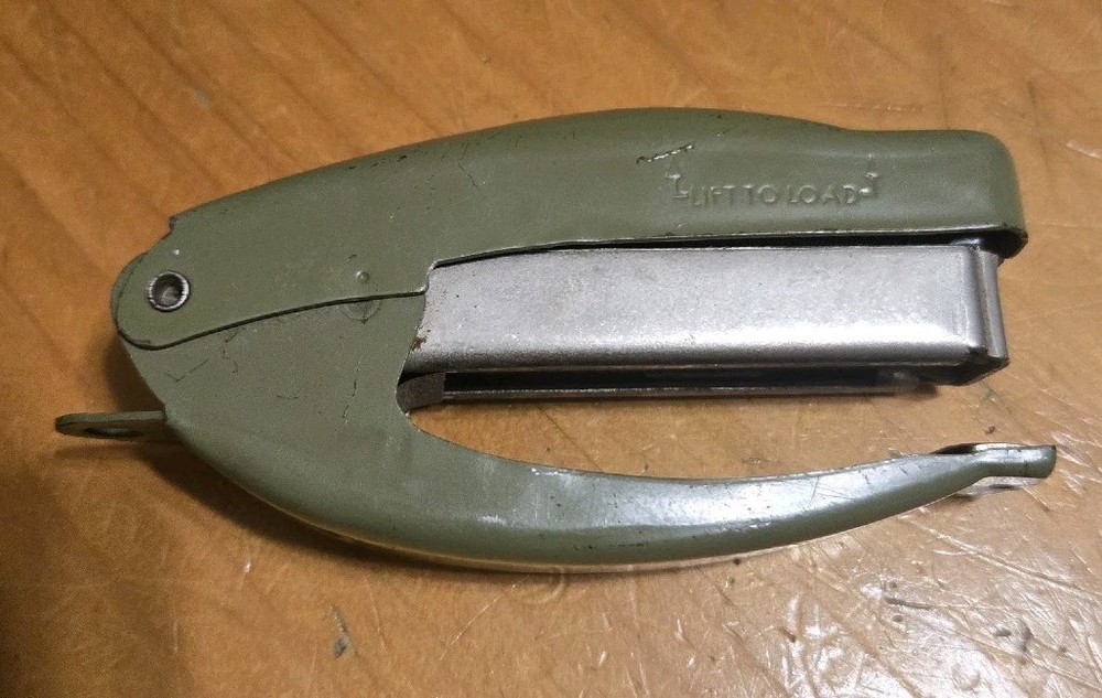 Vintage Swingline 4’’ Stapler Handheld Stapler