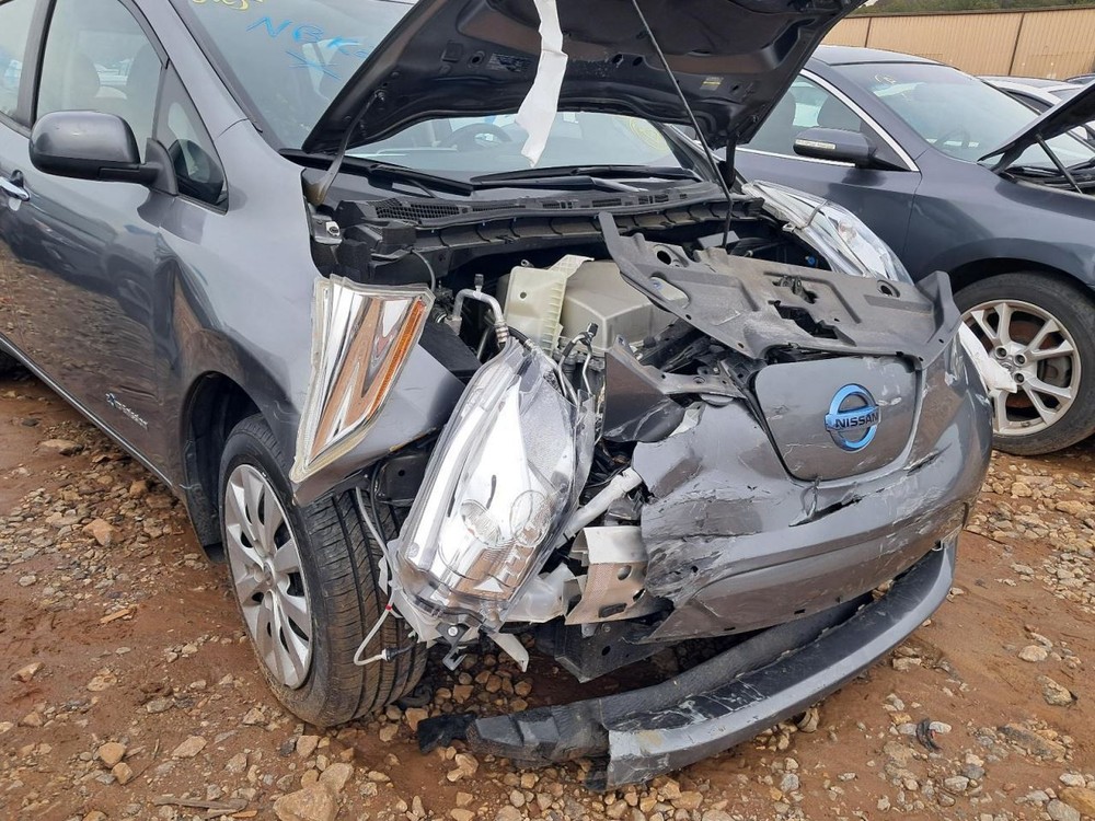 LEAF 2015 Glove Box 4884145