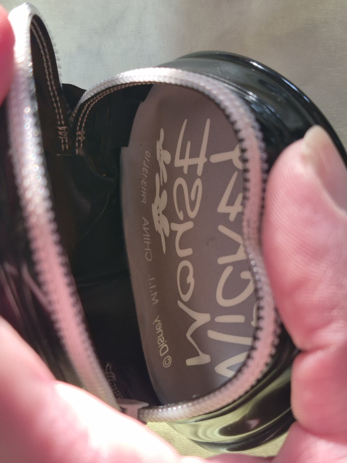 DISNEY MICKEY MOUSE BLACK COIN PURSE