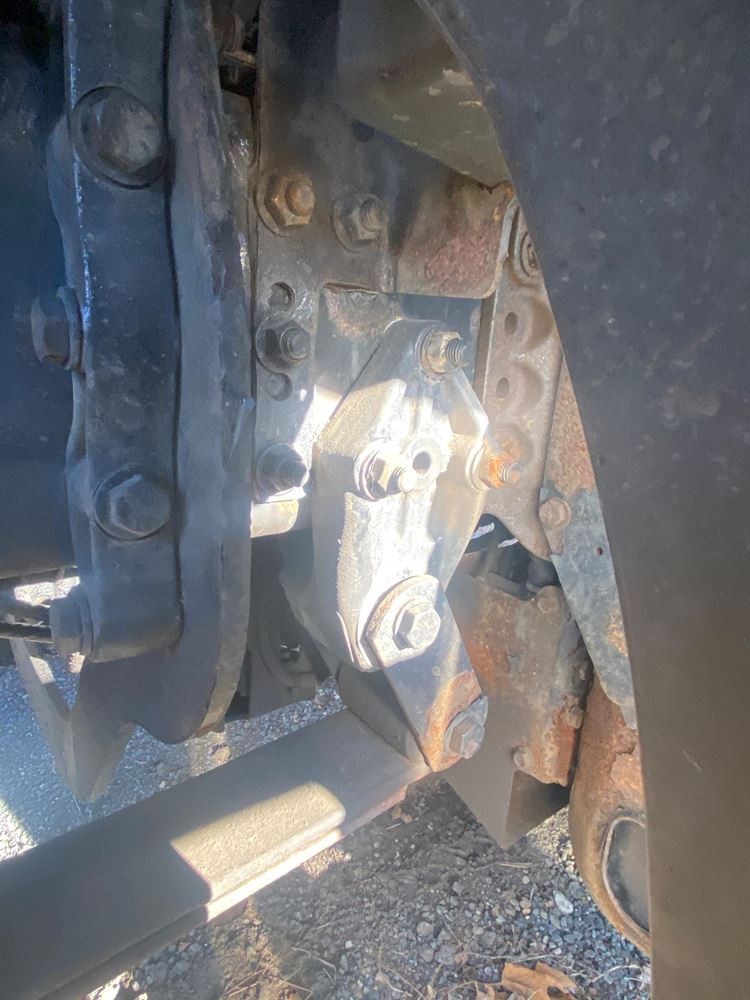 Front Leaf & Springs N/A Used P-13001
