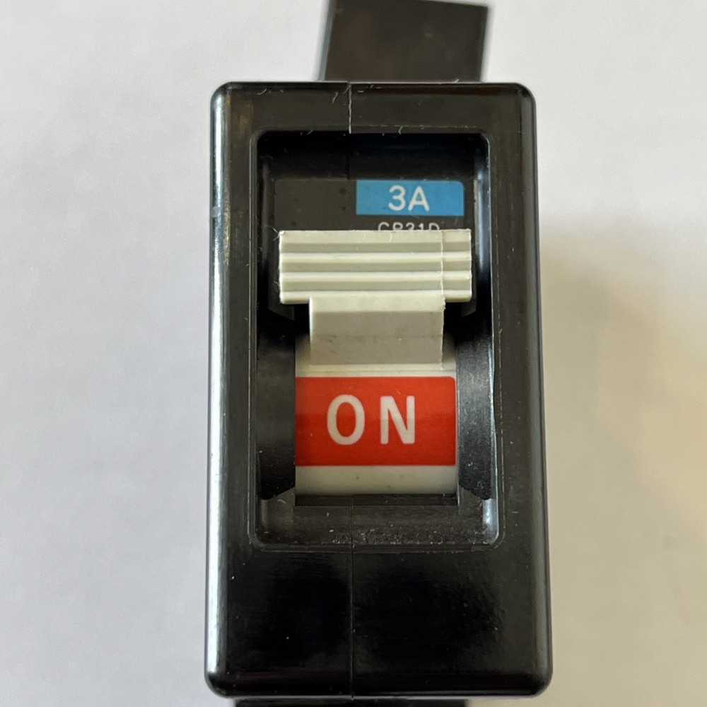 FUJI ELECTRIC CP31D-3A DC50V Single Pull Circuit Protector (NEW) open box Qty-1