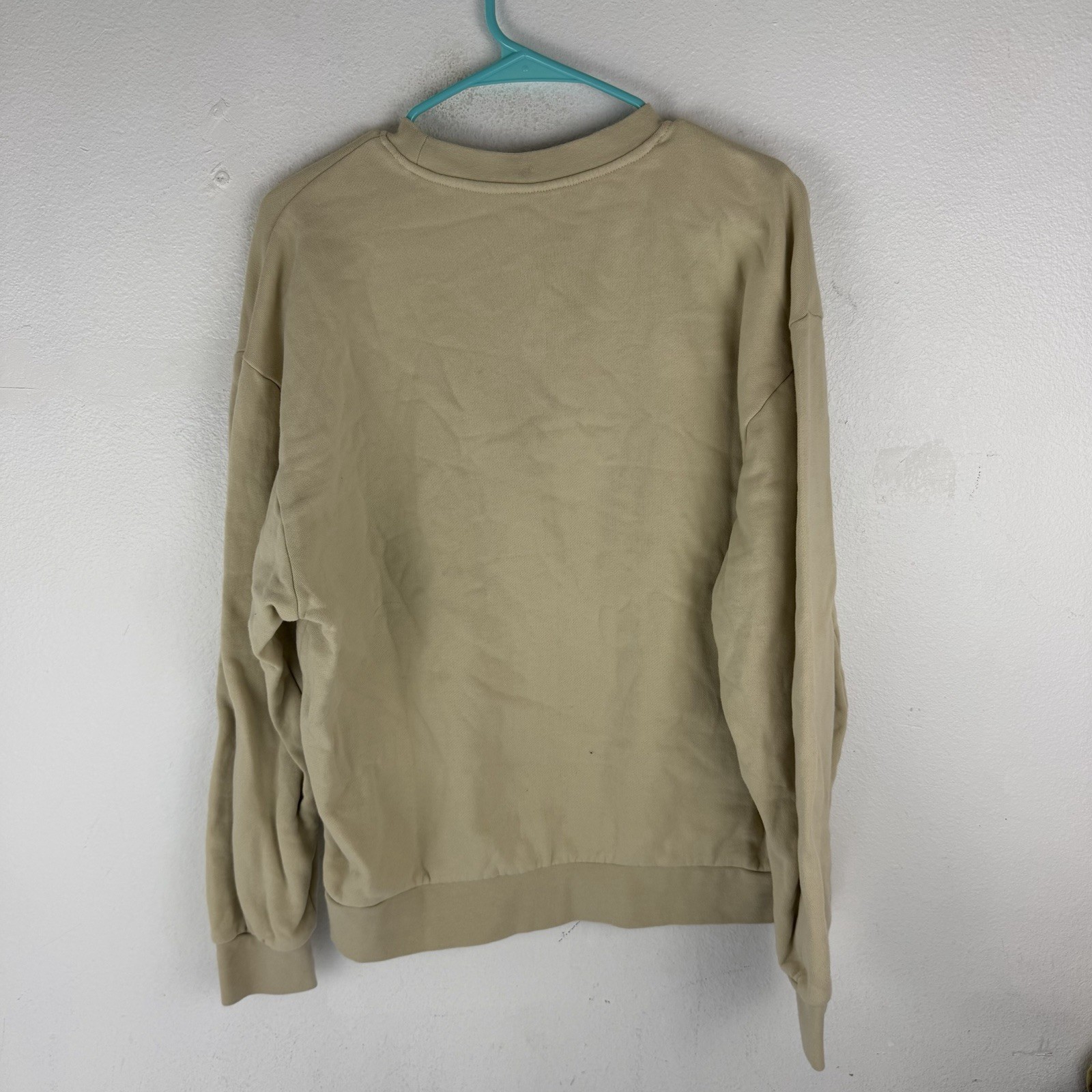 Mickey Mouse Sweatshirt Womens Medium Peace Sign Beige Pullover Crew Neck Disney