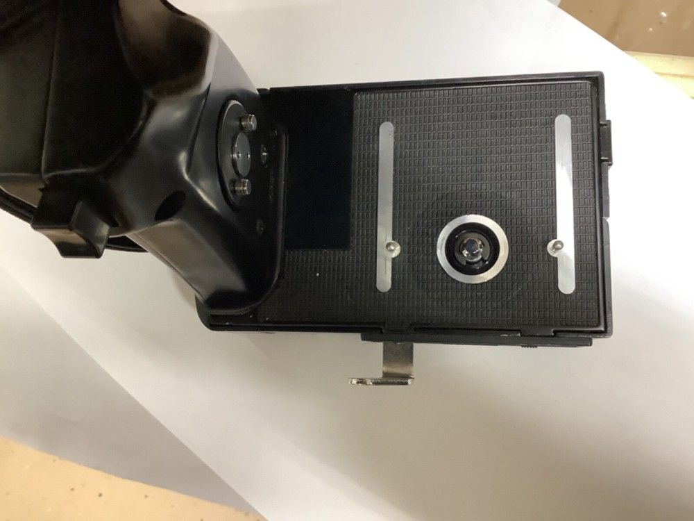 Mamiya Handheld Trigger Grip