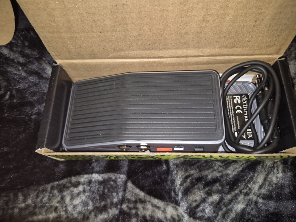 Electroharmonics Next Step Expression Pedal Pedal Board Cradle Display Model