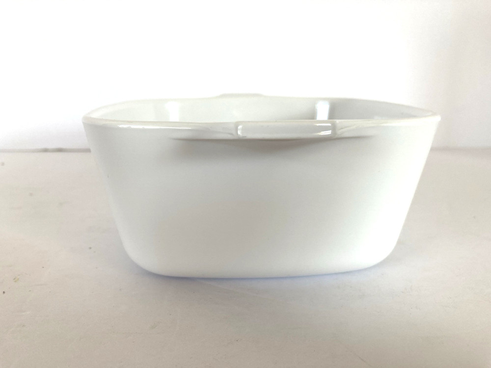VTG Corning Ware Solid White 700 ml P-43-B Casserole Dish NO LID EUC