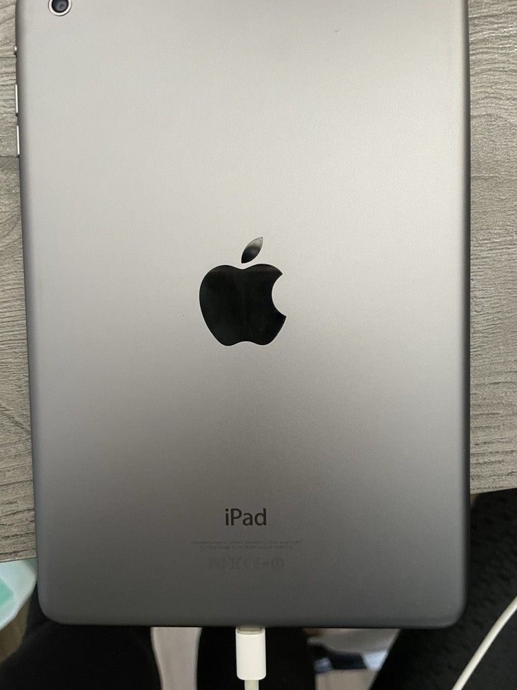 Apple iPad Tablet Space Gray iOS Apple iPad Series