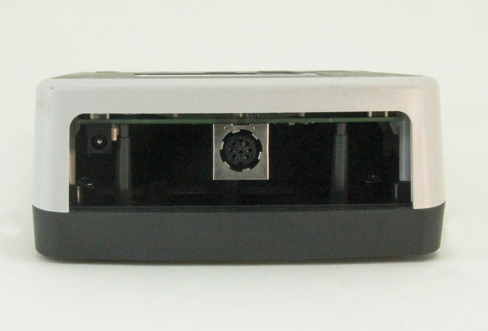 10441 EUTECH INSTRUMENTS PH/MV/C/F BENCHTOP METER PH 700