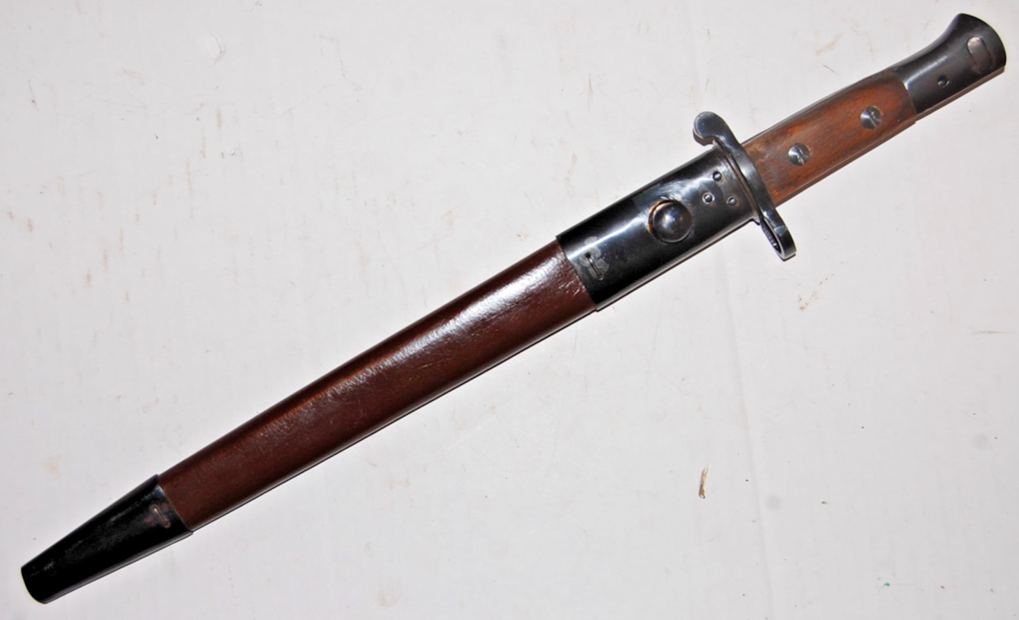British .303 Enfield P1903 #I Mk III SMLE Bayonet & Scabbard - WWI Reproduction