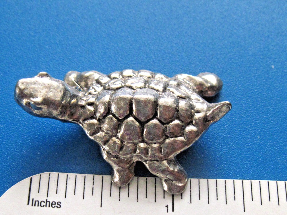 TURTLE  - figurine , mini statue GIFT BOXED