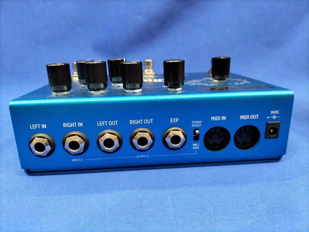 Strymon Mobius Modulation Pedal Multi Mod 12 Types Chorus Flanger Phaser -JAPAN